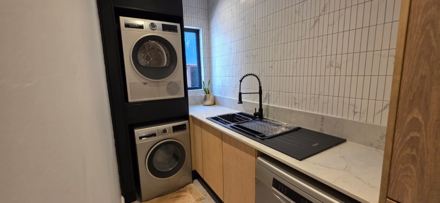 To Let 3 Bedroom Property for Rent in The Islands Estates North West